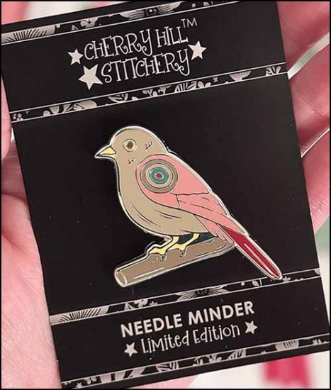 Miss Hollybird Needle Minder - Click Image to Close